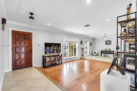 14263 SW 76th Street Miami FL 33183