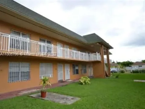 271 NW 177th Street Miami Gardens FL 33169