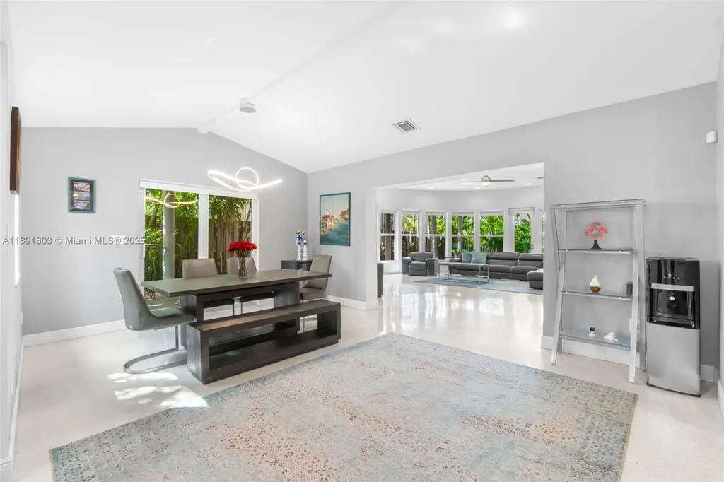 1609 NE 20th Avenue Fort Lauderdale FL 33305