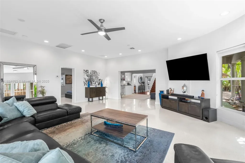 1609 NE 20th Avenue Fort Lauderdale FL 33305