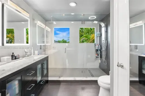 1609 NE 20th Avenue Fort Lauderdale FL 33305