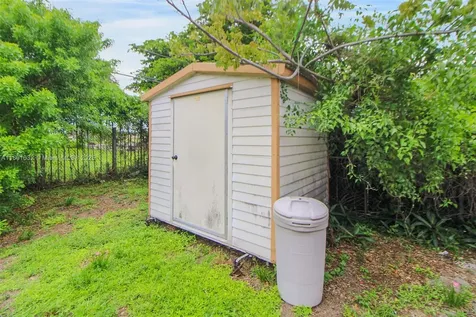 8330 NW 33rd Avenue Miami FL 33147