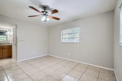 7301 NW 11th Street Plantation FL 33313