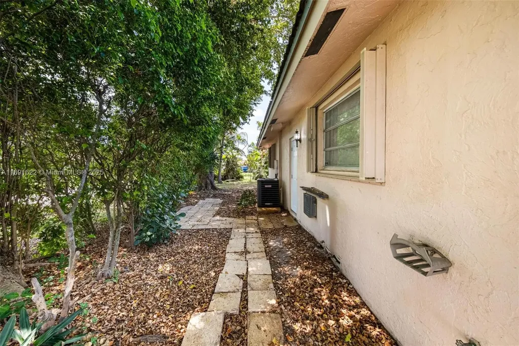 10840 NW 40th Street Coral Springs FL 33065