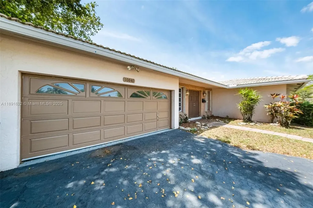 10840 NW 40th Street Coral Springs FL 33065