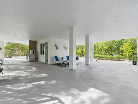 474 Bahia Honda Road Key Largo FL 33037