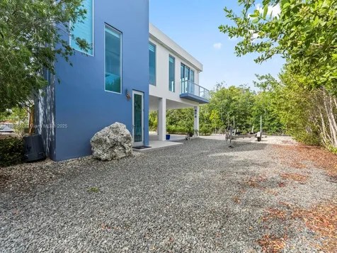 474 Bahia Honda Road Key Largo FL 33037