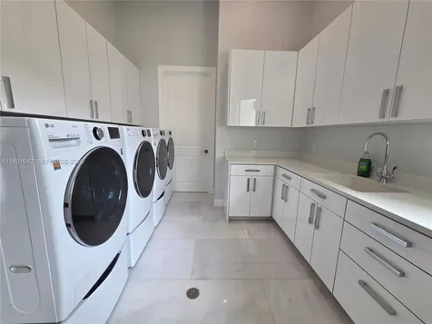 12175 SW 45th Street Miami FL 33175