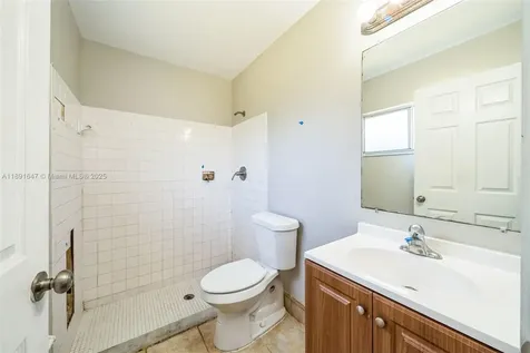 301 SE Whitmore Drive Port St. Lucie FL 34984