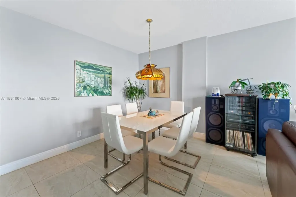3800 S Ocean Drive Hollywood FL 33019