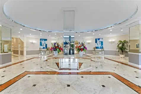 3800 S Ocean Drive Hollywood FL 33019