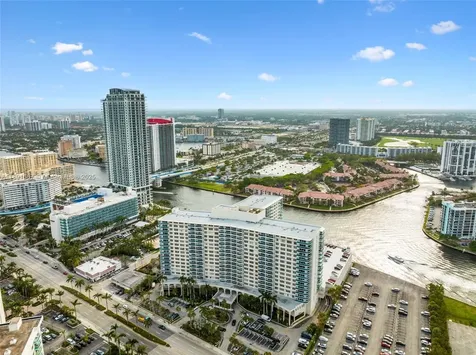 3800 S Ocean Drive Hollywood FL 33019
