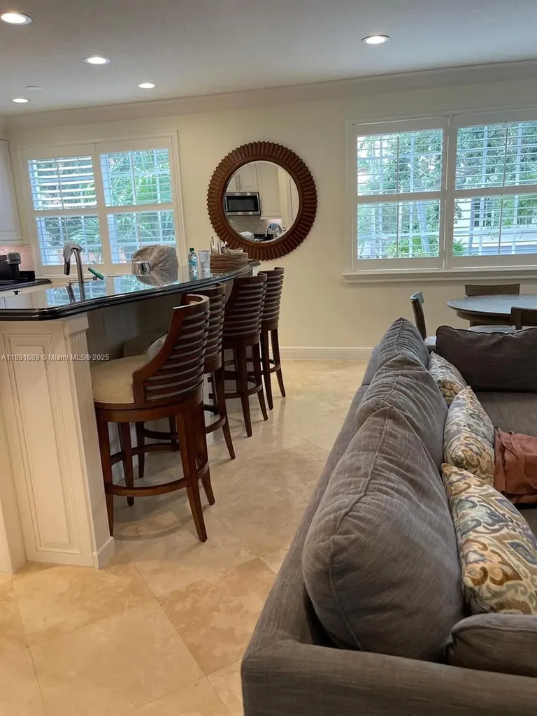 5565 NE Trieste Way Boca Raton FL 33487