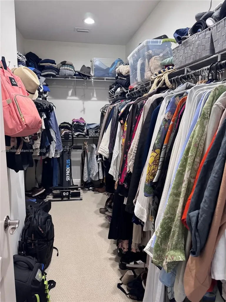 5565 NE Trieste Way Boca Raton FL 33487