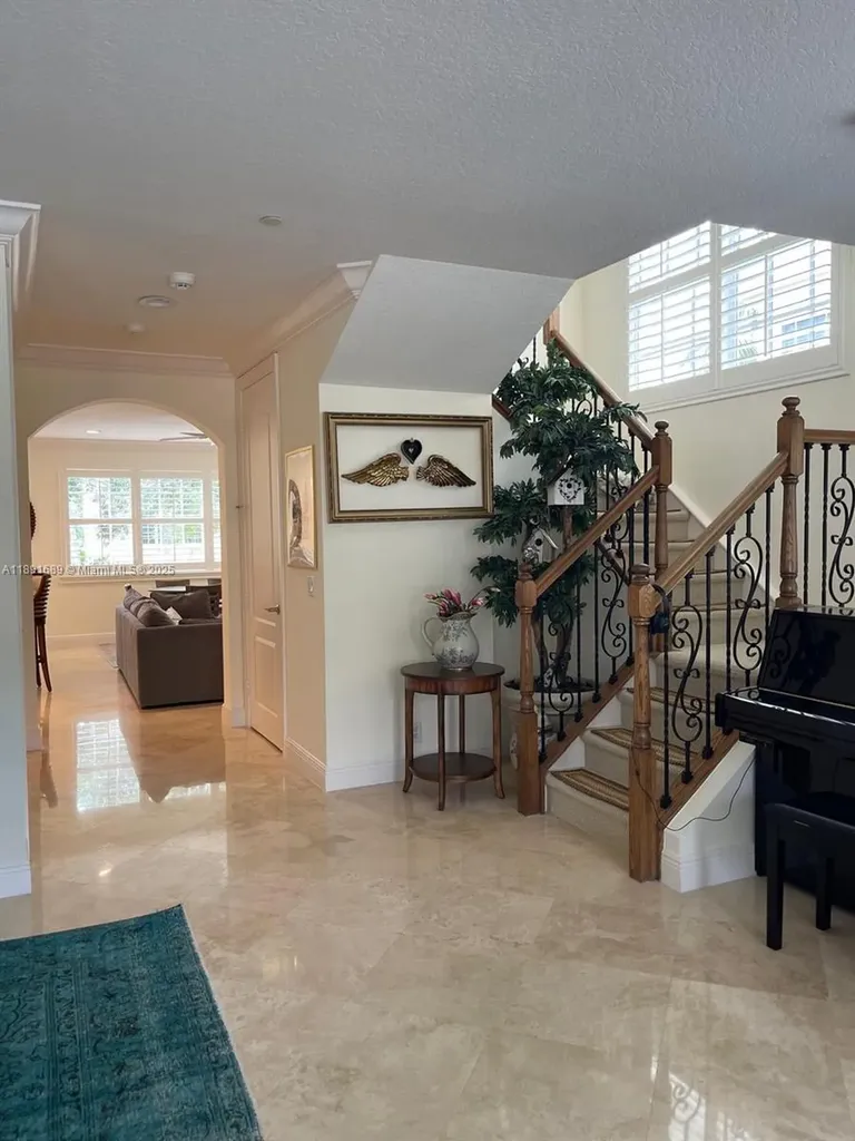 5565 NE Trieste Way Boca Raton FL 33487