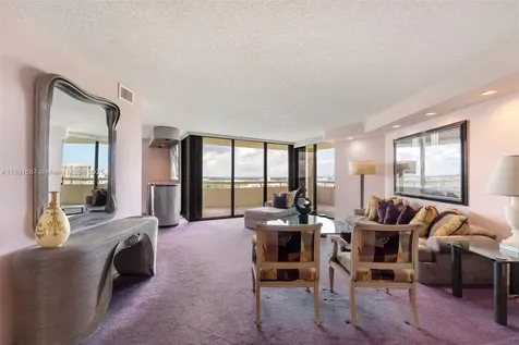 1000 Quayside Terrace Miami FL 33138