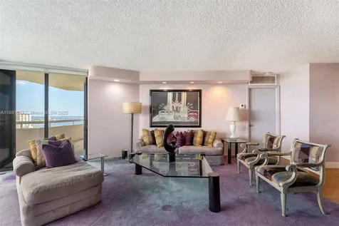 1000 Quayside Terrace Miami FL 33138