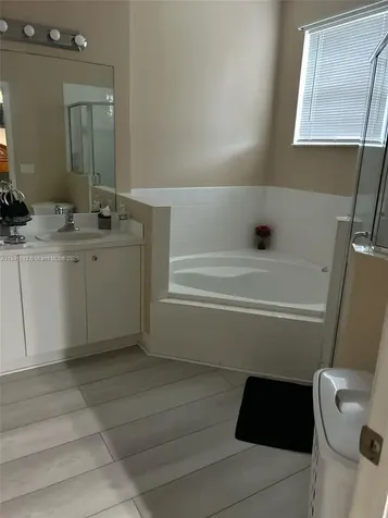 22066 SW 93rd Place Miami FL 33190