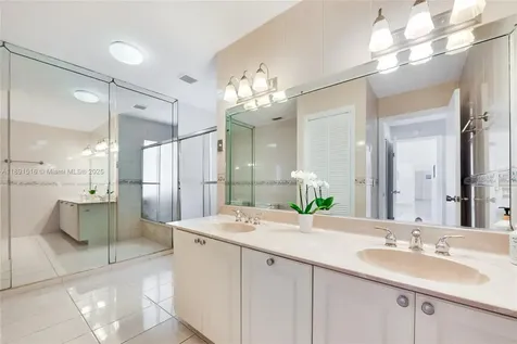 8345 SW 168th Terrace Palmetto Bay FL 33157