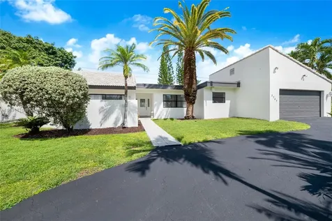 8345 SW 168th Terrace Palmetto Bay FL 33157