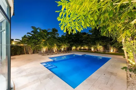 6529 SW 30th Street Miami FL 33155