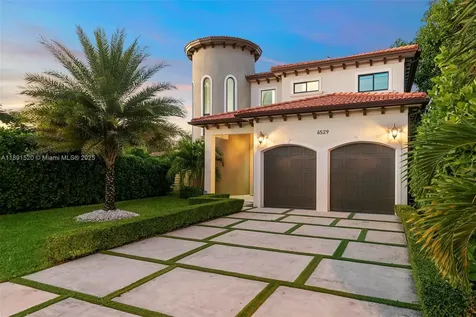 6529 SW 30th Street Miami FL 33155