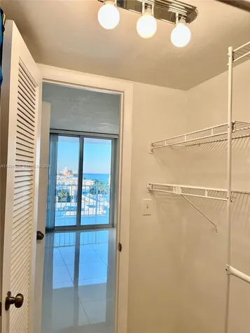 800 SE 20th Avenue Deerfield Beach FL 33441