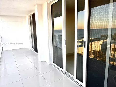 800 SE 20th Avenue Deerfield Beach FL 33441