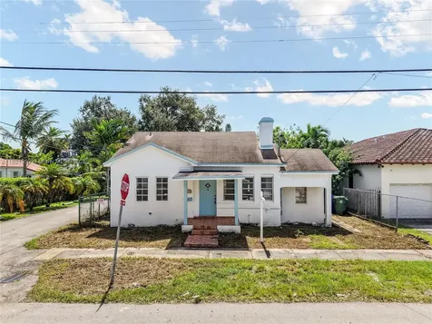 2100 SW 25th Street Miami FL 33133
