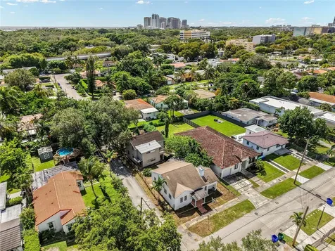 2100 SW 25th Street Miami FL 33133
