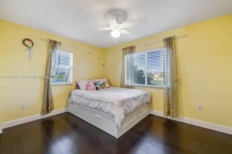 21071 SW 88th Court Cutler Bay FL 33189