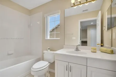 9141 Camden Gardens Street Orlando FL 32827