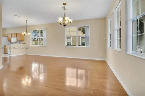 9141 Camden Gardens Street Orlando FL 32827