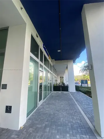 2820 NE 214th Street Aventura FL 33180