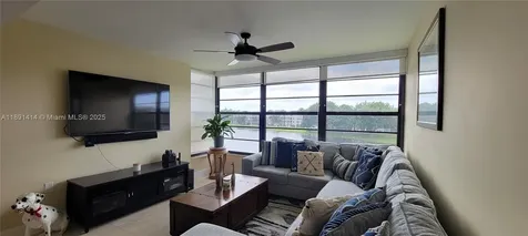 1530 Whitehall Drive Davie FL 33324