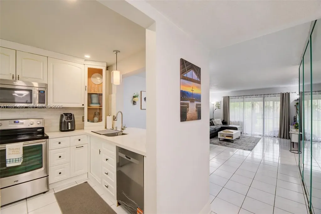 4249 S Carambola Circle S Coconut Creek FL 33066