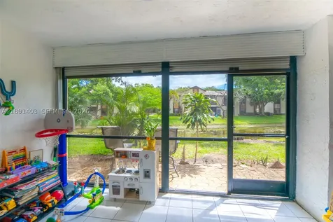 4249 S Carambola Circle S Coconut Creek FL 33066