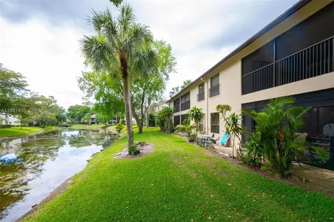4249 S Carambola Circle S Coconut Creek FL 33066