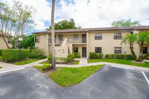 4249 S Carambola Circle S Coconut Creek FL 33066