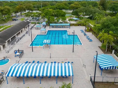 4249 S Carambola Circle S Coconut Creek FL 33066