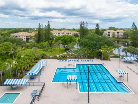 4249 S Carambola Circle S Coconut Creek FL 33066