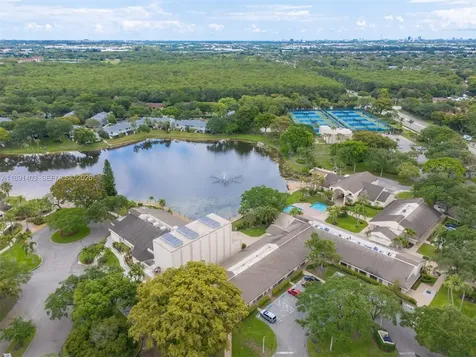 4249 S Carambola Circle S Coconut Creek FL 33066