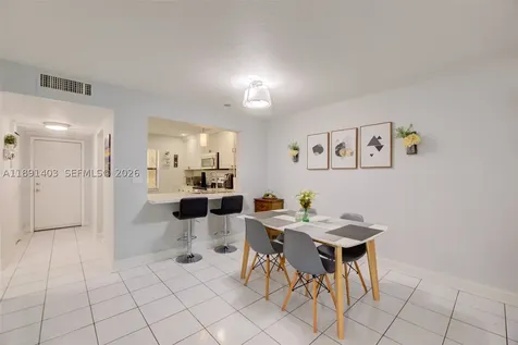 4249 S Carambola Circle S Coconut Creek FL 33066