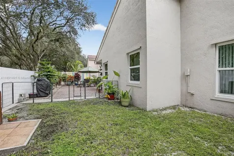 12740 NW 11th Court Sunrise FL 33323