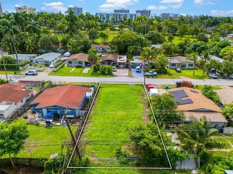 1453 NE 117th Street Miami FL 33161