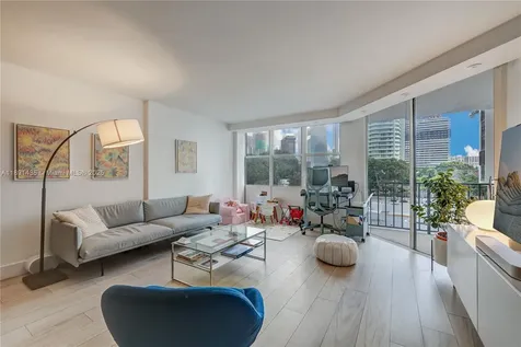 1901 Brickell Avenue Miami FL 33129
