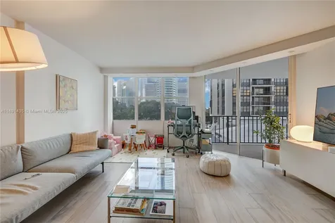 1901 Brickell Avenue Miami FL 33129