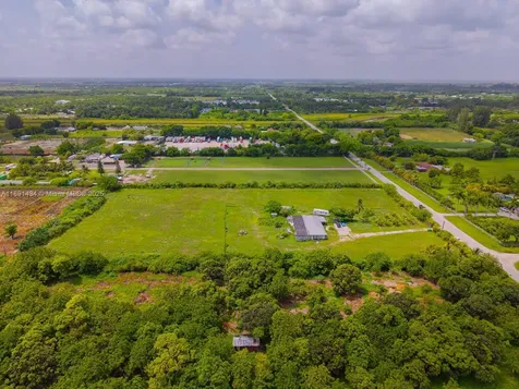 10 Acres Of Land For Sale – Exceptional Investment Opportunity Miami FL 33196