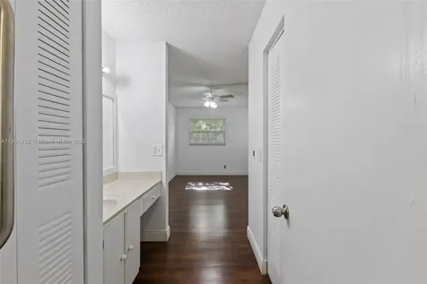 1251 SW 125th Avenue Pembroke Pines FL 33027