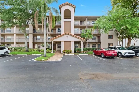 1251 SW 125th Avenue Pembroke Pines FL 33027